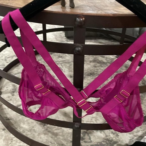New without tags Honey lace front closure bra size Large - Picture 3 of 9